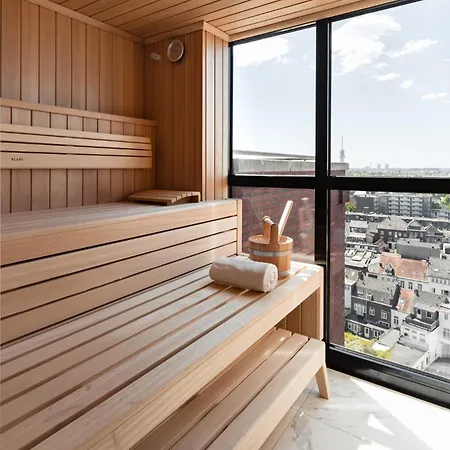 Отель Der Valk Theaterhotel De Oranjerie Рурмонд