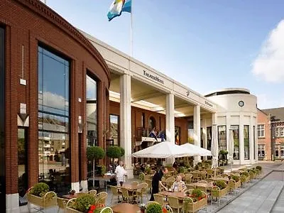 Отель Der Valk Theaterhotel De Oranjerie Рурмонд