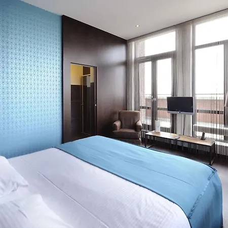 Hotel Der Valk Theaterhotel De Oranjerie 4*
