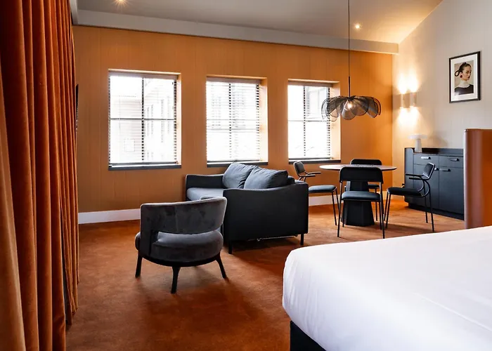 Der Valk Theaterhotel De Oranjerie 4*