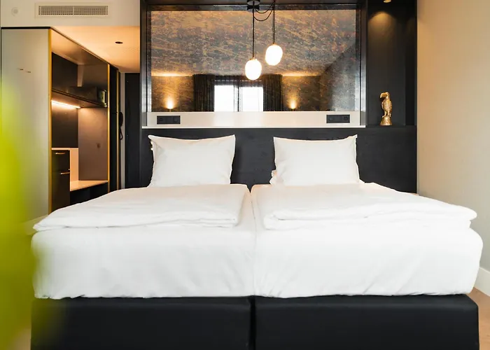 Der Valk Theaterhotel De Oranjerie 4*