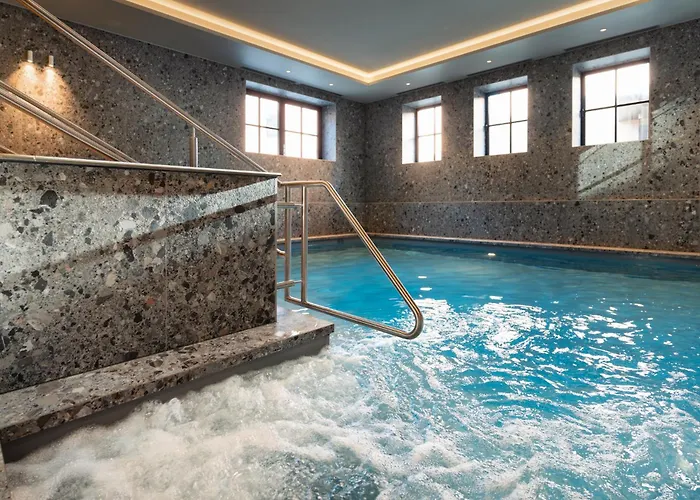 Der Valk Theaterhotel De Oranjerie Hotel 4*