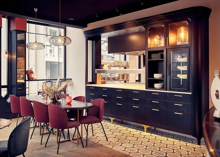 Der Valk Theaterhotel De Oranjerie 4* Ruremonde