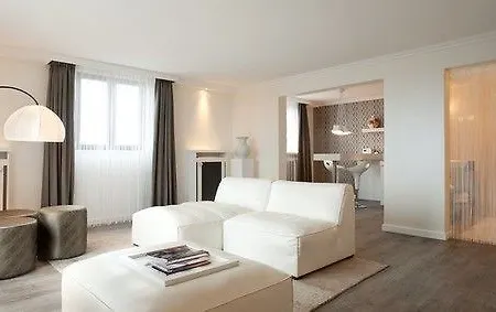 Hotel Der Valk Theaterhotel De Oranjerie Roermond