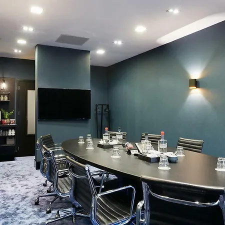 Der Valk Theaterhotel De Oranjerie Hotel 4*